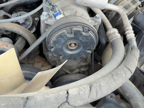 2001 Chevy S10 Blazer Power Steering Pump With Mount Bracket Oem 4.3L