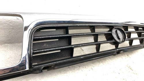 1992-1995 Toyota 4 Runner Grille Oem Chrome 5310035210