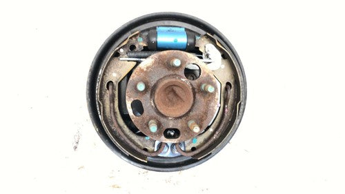 2003-2005 Chevy Cavalier Driver Left Rear Brake Backing Plate Assembly Oem