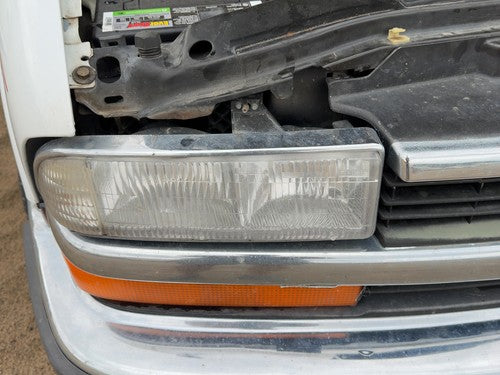 1998-2005 Chevy S10 Blazer Passenger Right Head Light Oem Front Lamp 16525722