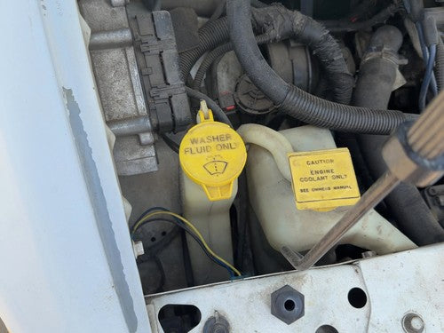 99 Town & Country Windshield Washer Fluid Reservoir With Pump Oem Wiper Tank