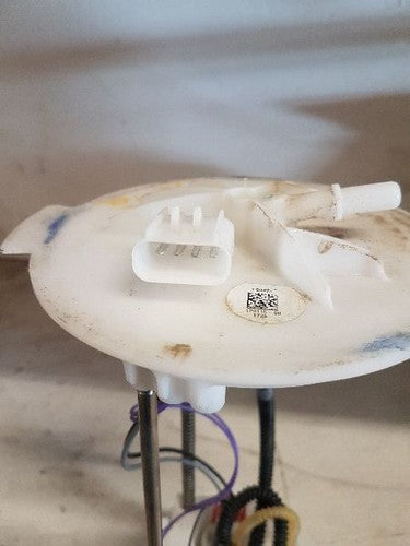 2005-2006 Dodge Ram 2500 Fuel Pump Assembly Sending Unit In Tank Mounted