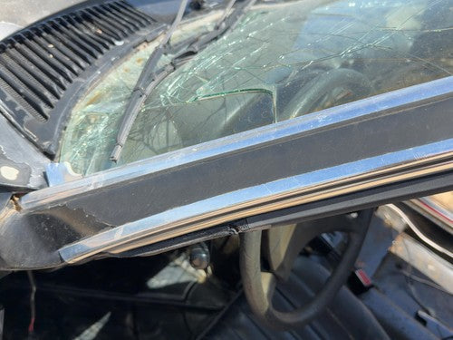 1973-1980 Mercedes 450SL 107 Driver Left Door Surround Chrome Trim Moulding