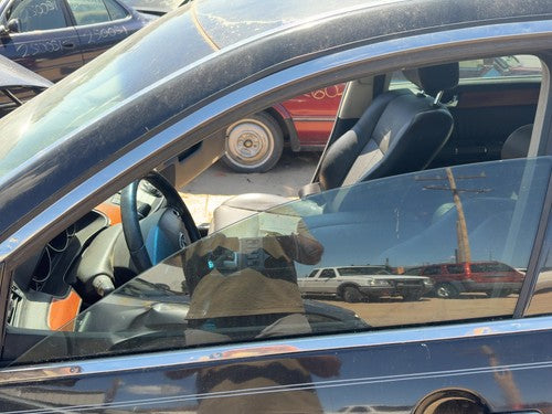 2006-2010 Infiniti M35X Driver Left Front Side Window Door Glass Oem 80301Eh100