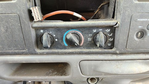 99-04 F250 Super Duty Temperature Control Module In Dash Heater Ac Head Unit Oem