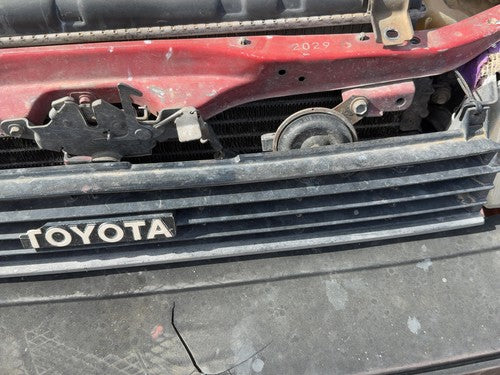 1987-1988 Toyota Fx Front Grille Assembly Oem 5310102020E1