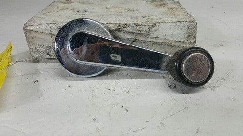 1984 Chevy S10 Blazer Window Crank Handle Oem