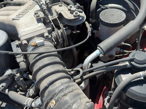 1994 Nissan Pathfinder Driver Left Valve Cover OEM 3.0L VG30E