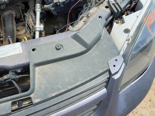 2005-2010 Chevy Cobalt Top Plastic Cover Above Radiator Support Sight Shield Oem