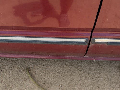 85-88 Nissan Maxima Driver Left Front Moulding From Door Oem 4Dr Sedan 4 Door