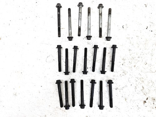 2001 Chevy Silverado 2500 Set Of Bolts For Allison Valve Body Oem Hardware