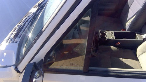84-96 Jeep Cherokee Xj Driver Left Front Vent Window Small Door Glass With Frame