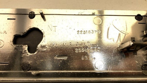 1989-1991 Olds 88 Eighty Eight Lower Dash Trim Bezel With Heater Ac Vents Oem