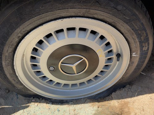 1980 Mercedes 450Sl 107 15" Aluminum Wheel Oem Factory Rim Oem