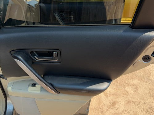 03-04 Fx45 Passenger Right Rear Door Trim Panel Switches Back Willow/Black S