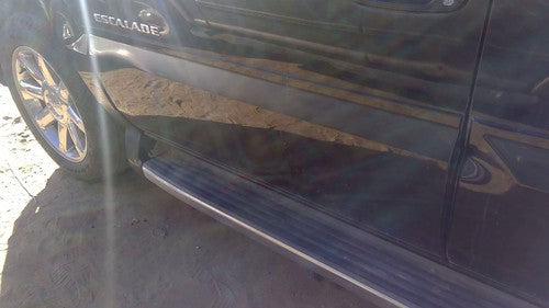 2003 Cadillac Escalade Driver Left Front Moulding From Door Trim Strip Black 41U