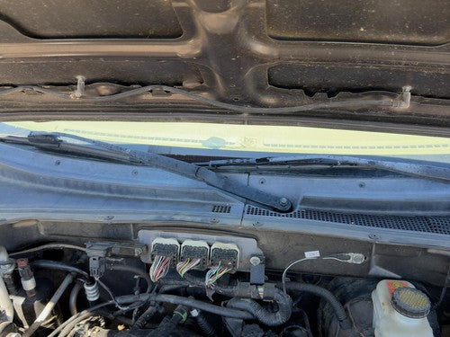 2005-2007 Ford Escape Windshield Wiper Cowl Vent Trim Panel Oem Cover