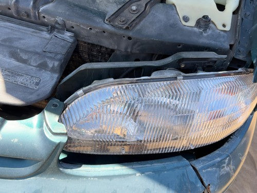 1995-2001 Chevy Lumina Driver Left Head Light OEM Front Lamp 10420375