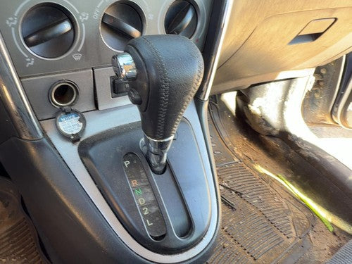 05 Matrix Xr Floor Shifter Lever Assembly Oem Shift Unit Automatic Transmission