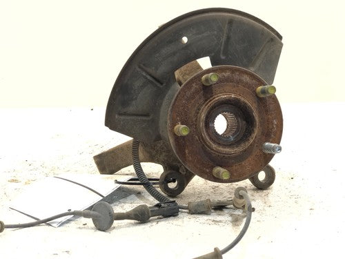 2001-2005 Ford Escape Driver Left Front Spindle Steering Knuckle With Wheel Hub