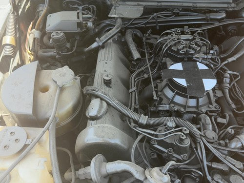 1980 Mercedes 450SL 107 Passenger Right Valve Cover OEM 4.5L