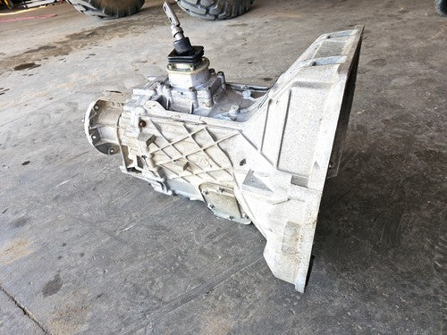 1987-1996 Ford F250 Zf 5 Speed Manual Transmission 4X4 7.3L Diesel Oem