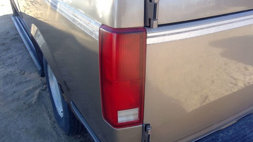 1985-2005 Chevy Astro Driver Left Tail Light Oem Brake Lamp Rear 05978023