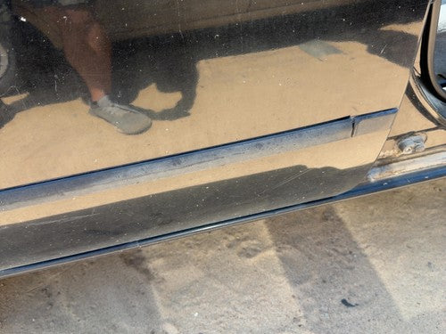 98 Maxima Passenger Right Rear Moulding From Door Oem Back Super Black Kh3