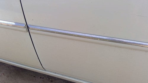 08-09 300 Driver Left Rear Moulding From Door Oem Back Trim Strip White Pwg