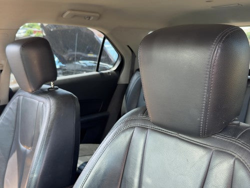 10-17 Chevy Equinox Pair Of Front Headrests Oem Left Right Set Seat Black 01A