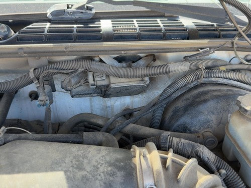 2001 Chevy S10 Blazer Front Windshield Wiper Motor Assembly OEM 15036008