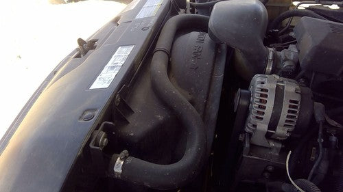 1999-04 Silverado 1500 Radiator Cooling Fan Shroud Plastic Housing 5.3L 15707519