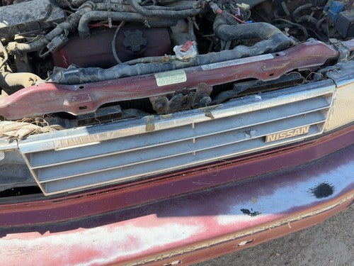 1987-1988 Nissan Maxima Front Grille Assembly Oem 4Dr Sedan 6231238E00