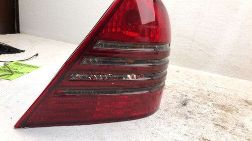 2001-2004 Mercedes C240 Passenger Right Tail Light Oem Brake Lamp Rear
