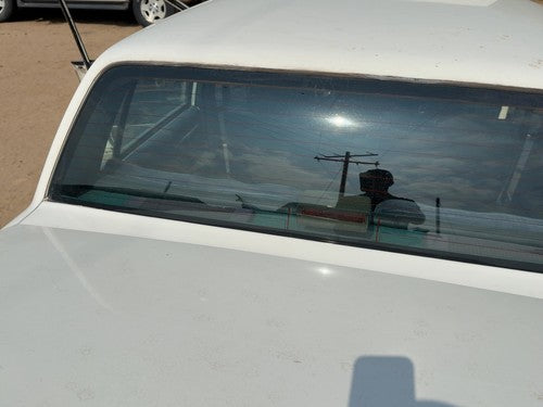 1985-1988 Oldsmobile 98 Back Glass Rear Window Oem 20618959