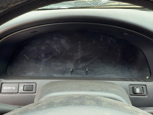 2000 Infiniti I30 Speedometer Cluster Instrument Gauges Panel Oem Dash Mph