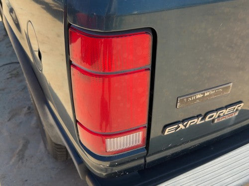 1991-1994 Ford Explorer 2 Dr Driver Left Rear Tail Light Brake Lamp F3TZ13405B