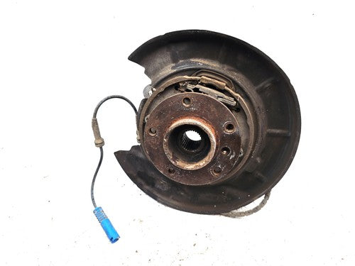 2001-2002 Bmw 530I Passenger Right Rear Knuckle Assembly Stub Axle With Hub Oem