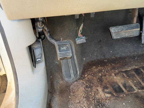 06-07 Chevy Monte Carlo Parking Brake Pedal Assembly Oem Complete Emergency Unit