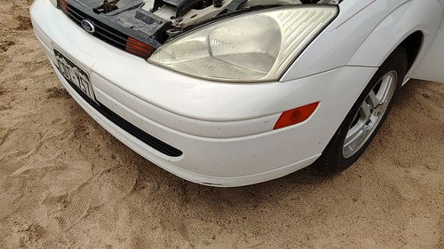 2000-2004 Focus Station Wagon Front Bumper Cover Assembly Oem White Yz