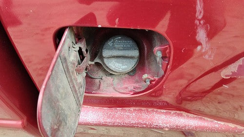 1998-2000 Mazda B2500 Fuel Filler Neck Assembly With Gas Cap Oem Zzp142210
