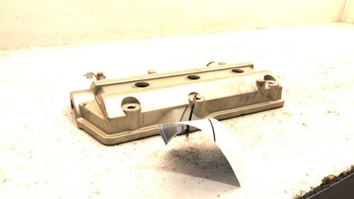 1988 Toyota Camry Rear Back Valve Cover Oem 2.5L V6