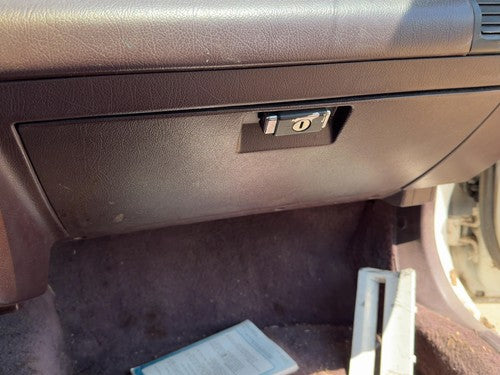 1986-1989 Honda Accord Lx Glove Box Assembly Complete Door With Latch Oem Maroon