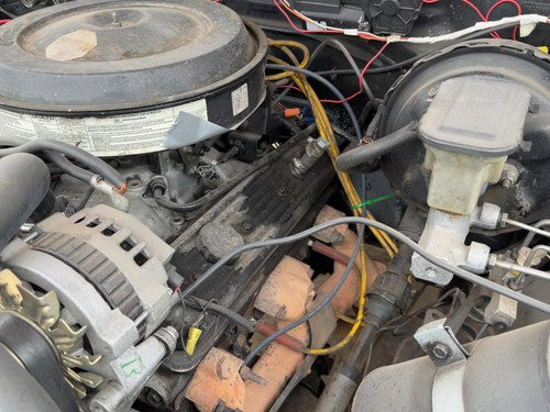 1988-1995 Chevrolet K1500 Driver Valve Cover 5.7L