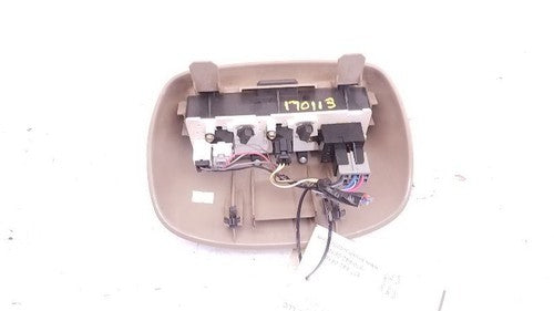 1997-1998 Ford Expedition Temperature Control Rear 1/4 Trim Panel Mounted