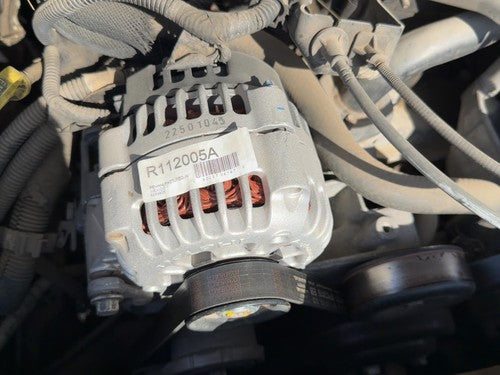 2001-2005 Chevy S10 Blazer Alternator OEM 4.3L 19244795