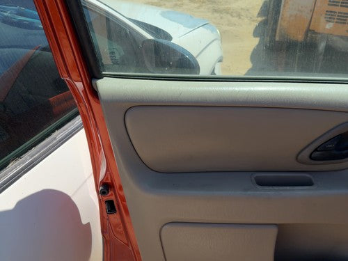 05-06 Escape Driver Left Front Door Trim Panel With Master Switch Pebble Tan Ah