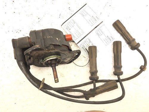 1989-1992 Volvo 740 Distributor B230f At 81112153