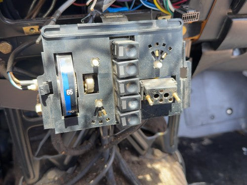 72-80 Mercedes 450SL 107 Temperature Control Module Heater AC OEM 1078301785
