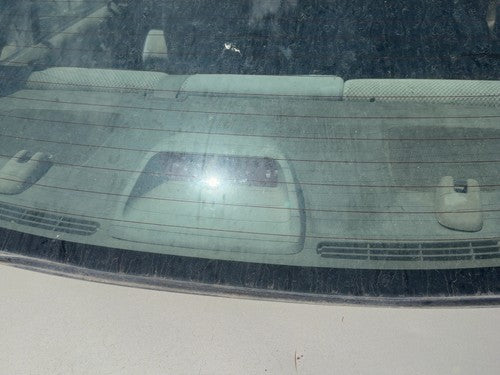 2000 Mazda Protege Dx Third Brake Light Middle Lamp Oem